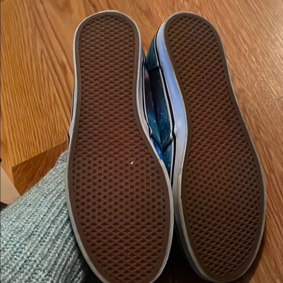 VANS - Picture 5 of 5